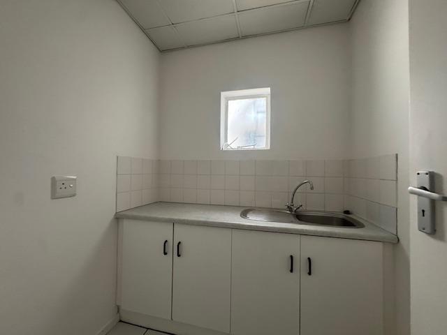 To Let Commercial Property for Rent in Fairview Eastern Cape
